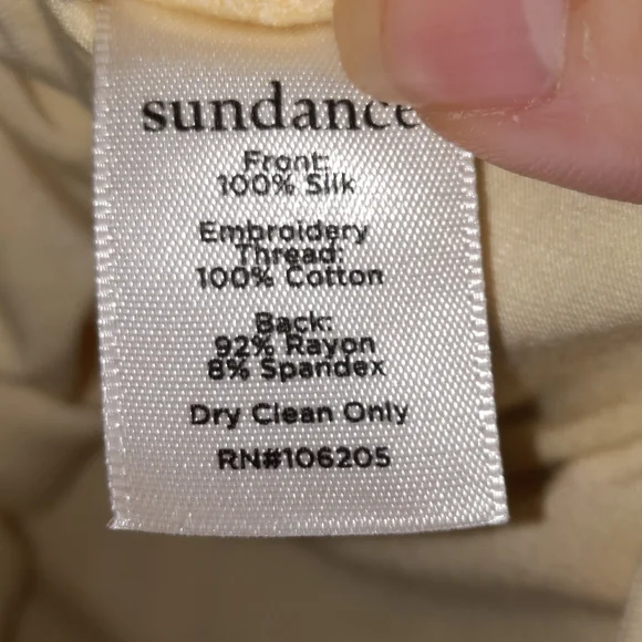 SUNDANCE Embroidered Pleat V-Neck Tee Buttercup Silk Cotton Butter Yellow M 6 8 - Picture 7 of 8
